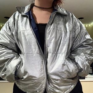 🖤Metalic Silver Puffer Jacket🖤
